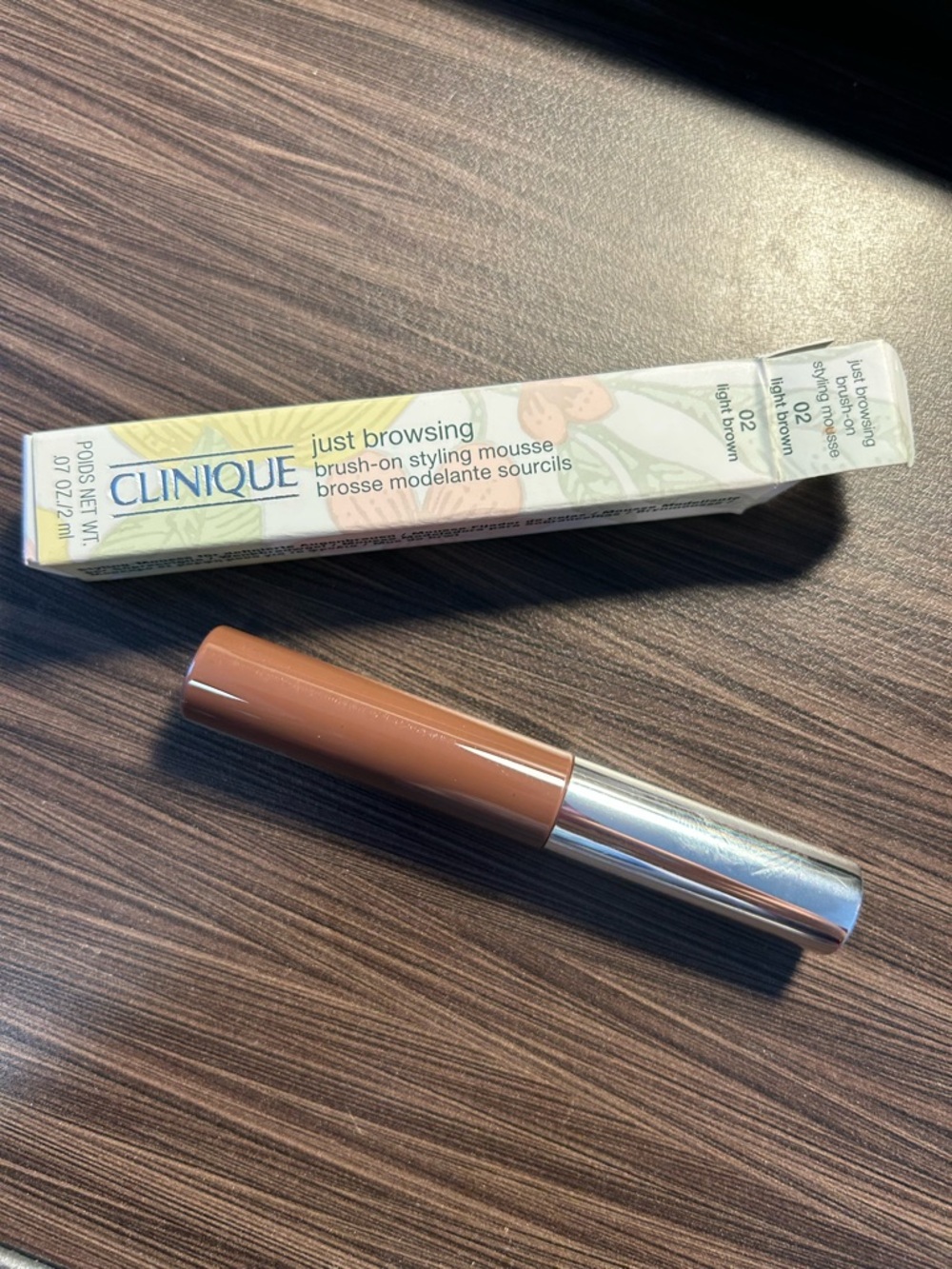 Clinique Just Browsing Brush-On Styling Mousse 02 LIGHT BROWN - 0.07 Oz. / 2mL